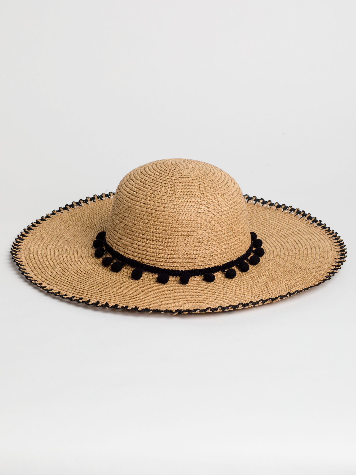 Cappello in paglia con nappine