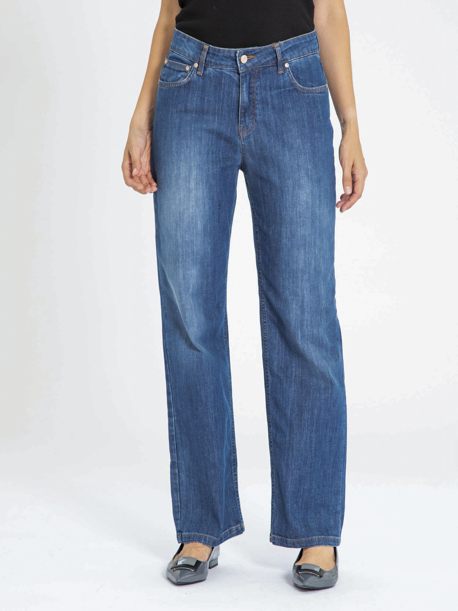 Regular fit jeans