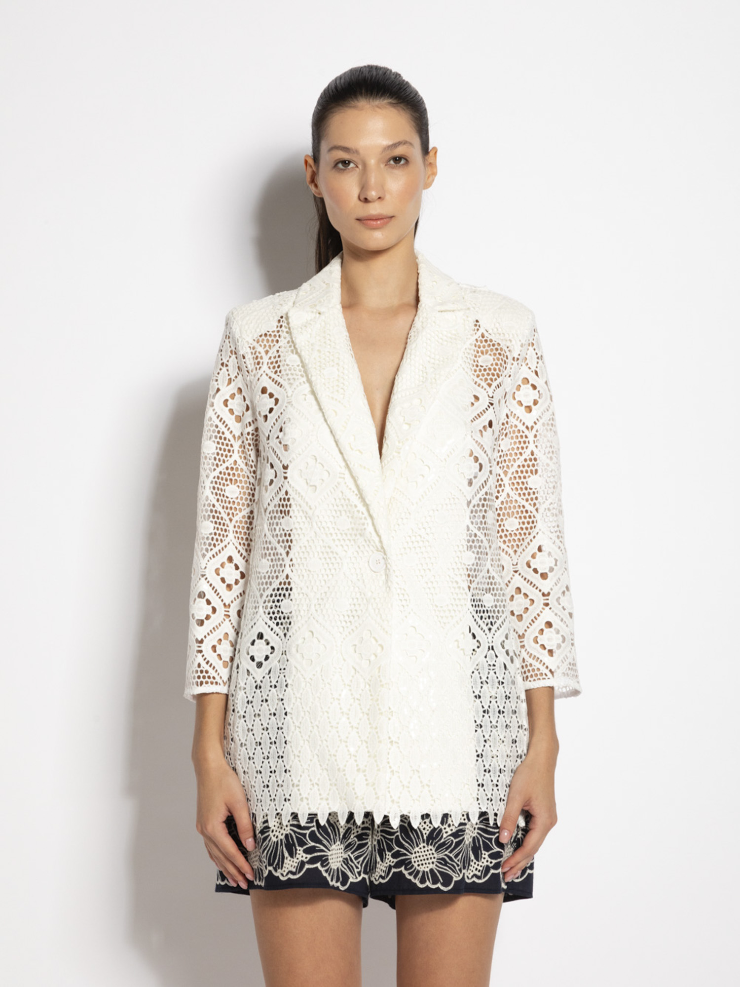 Single-breasted macrame fabric jacket with sequins