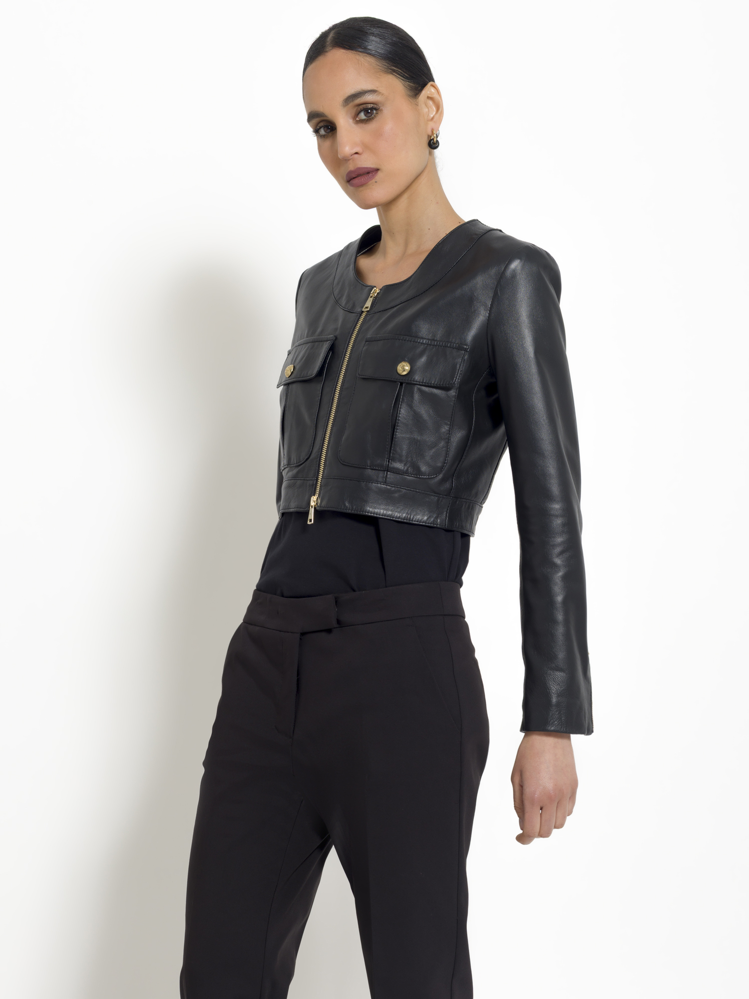 Giacca cropped in pelle