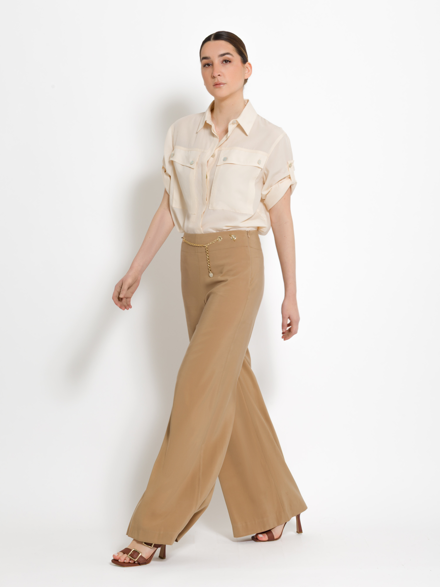 Pantalone con cintura catena